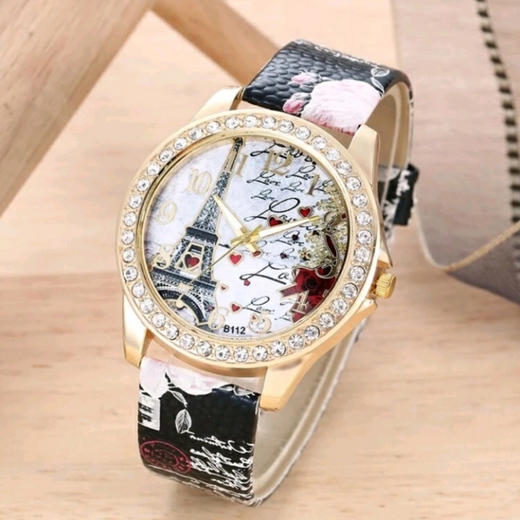 Eiffel Tower Black Quartz Round Watch - Picture 2 of 5